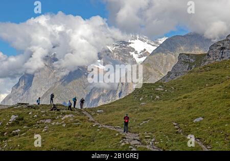 Wanderer auf dem Eiger Trail Stockfoto