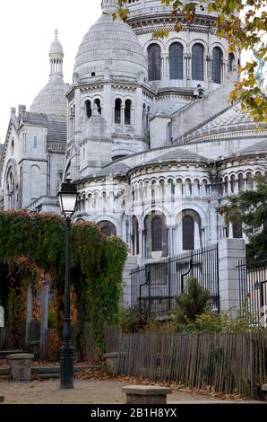 Ein geschlossener Blick auf die Basilika Sacre-Coeur in Montmartre.Paris.France Stockfoto