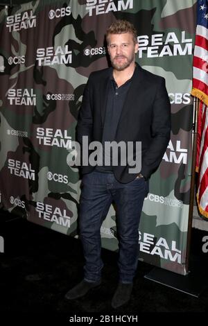 Los Angeles, Kalifornien. Februar 2020. David Boreanaz bei der Ankunft des ROBBENTEAMS WINTER Premiere, ArcLight Cinemas - Hollywood, Los Angeles, CA 25. Februar 2020. Kredit: Priscilla Grant/Everett Collection/Alamy Live News Stockfoto
