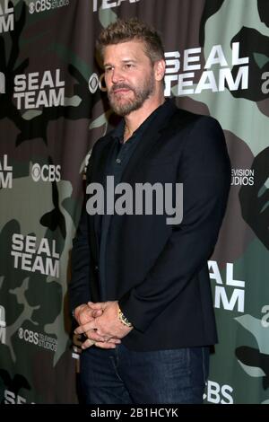 Februar 2020, Los Angeles, CA, USA: Los ANGELES - 25. FEBRUAR: David Boreanaz beim Screening "Seal Team" im ArcLight Hollywood am 25. Februar 2020 in Los Angeles, CA (Credit Image: © Kay Blake/ZUMA Wire) Stockfoto