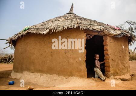 Menschen in Shaape, einem Dorf in Abuja, Nigeria. Stockfoto