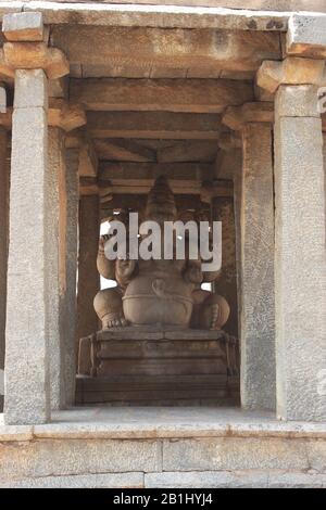 Sasivekalu Ganesha oder Senfsamen Ganesha Tempel, Hampi, Karnataka, Indien. Stockfoto