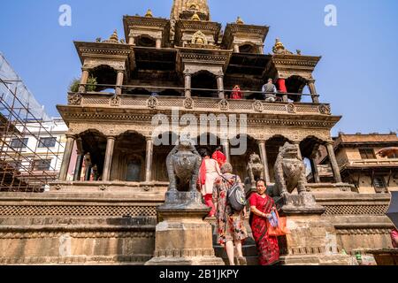 Hindutempel Krishna Mandir am Durbar-Platz von Lalitpur (Patan), Kathmandu-Tal, Nepal Stockfoto