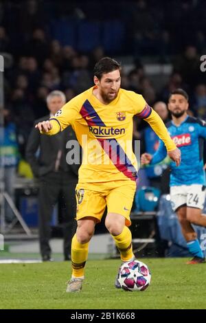 Neapel, Italien. Februar 2020. Lionel messi während Napoli vs. Barcelona, Fußball-Champions-League-Männermeisterschaft in Neapel, Italien, 25. Februar 2020 Kredit: Independent Photo Agency/Alamy Live News Stockfoto