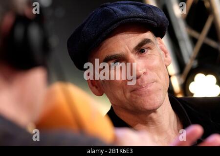 Berlin, Deutschland. Februar 2020. Sebastian Blomberg auf der RadioEins Berlinale Talk auf der Berlinale 2020/70th Berlin International Film Festival in der XXLounge im Cinemaxx. Berlin, 25. Februar 2020 - weltweite Nutzung Credit: Dpa / Alamy Live News Stockfoto