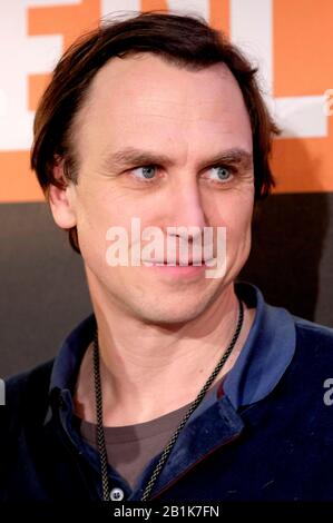 Berlin, Deutschland. Februar 2020. Lars Eidinger auf dem RadioEins Berliner Ale-Talk auf dem Internationalen Filmfestival Berlin 2020/70 in der XXLounge im Cinemaxx. Berlin, 25. Februar 2020 - weltweite Nutzung Credit: Dpa / Alamy Live News Stockfoto