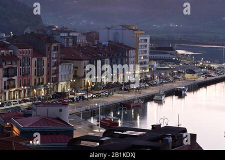 Ribadesella (auf Asturisch, Ribeseya) ist ein rat der autonomen Gemeinschaft des Fürstbistums Asturien. Er begrenzt im Norden mit dem Cantabri Stockfoto