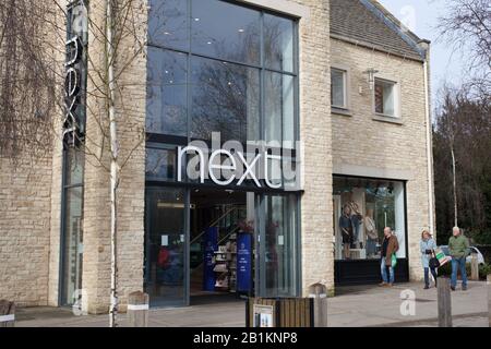 Das nächste Einzelhandelsgeschäft in Witney, Oxfordshire, Großbritannien Stockfoto