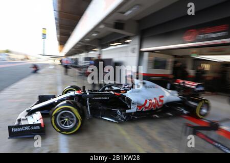 Februar 2020; Circuit De Barcelona Catalunya, Barcelona, Katalonien, Spanien; Formel-1-Vorsaisontests Zwei; Haas F1-Team, Romain Grosjean Stockfoto