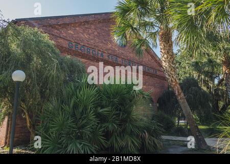 JEKYLL ISLAND, GEORGIA - 17. SEPT. 2019: Georgia Sea Turtle Center, Außenansicht des Gebäudes. Stockfoto