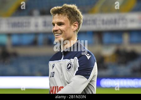 London, ENGLAND - 26. FEBRUAR Matt Smith von Millwall beim Sky Bet Championship Match zwischen Millwall und Birmingham City in Den, London am Mittwoch, 26. Februar 2020. (Kredit: Ivan Yordanov/MI News)Foto darf nur für redaktionelle Zwecke in Zeitungen und/oder Zeitschriften verwendet werden, Lizenz für kommerzielle Nutzung erforderlich Kredit: MI News & Sport /Alamy Live News Stockfoto