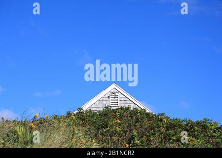 Beach House, Typische Architektur, Strand, Dennisport (Dennis Port), Nantucket Sound, Dennis, Cape Cod, Massachusetts, Neuengland, USA Stockfoto