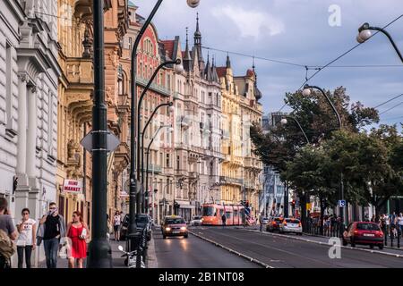 Gebäude am Masarykovo nabrezi, Nove Mesto, Prag, Tschechische Republik, Europa Stockfoto