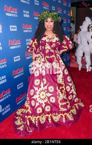 New York, NY, USA. Februar 2020. Brita besucht am 26. Februar 2020 Die Premiere Veranstaltung "RuPaul's Drag Race" Staffel 12 in ViacomCBS - TRL Studios. (Foto von David Warren/Sipa? USA) Credit: SIPA USA/Alamy Live News Stockfoto