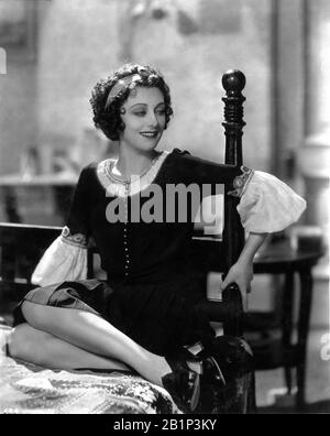 Ann DVORAK als Cesca Camonte Publicity Portrait für SCARFACE 1932 Regisseure HOWARD HAWKS und RICHARD ROSSON Roman Armitage Trail Screen Story Ben Hecht Produzent Howard Hughes The Caddo Company/United Artists Stockfoto