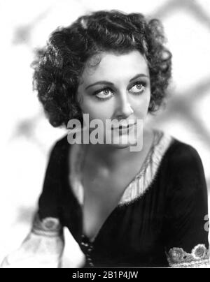 Ann DVORAK als Cesca Camonte Publicity Portrait für SCARFACE 1932 Regisseure HOWARD HAWKS und RICHARD ROSSON Roman Armitage Trail Screen Story Ben Hecht Produzent Howard Hughes The Caddo Company/United Artists Stockfoto