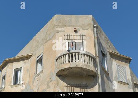 Wohnhaus im Bauhaus-Stil, Nachalat Benyamin, Weiße Stadt, Tel Aviv, Israel Stockfoto