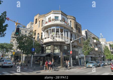 Wohnhaus im Bauhaus-Stil, Nachalat Benyamin, Weiße Stadt, Tel Aviv, Israel Stockfoto