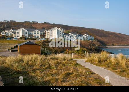 März 2015 Das Inchydoney Island Lodge and Spa Hotel in seiner schönen Lage auf der Insel Inchadoney an der Südküste Irlands Stockfoto