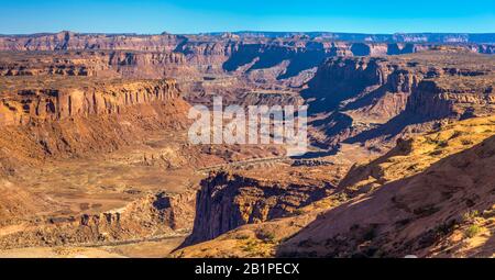 Dirty Devil River Canyon, von Burr Point, Burr Desert, abseits des Trail of the Ancients, auch bekannt als Bicentennial Highway, südlich von Hanksville, Utah, USA Stockfoto