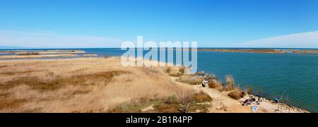 Panoramablick auf die Flussmünde des Ebro Stockfoto