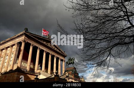 Ein allgemeiner Blick auf die alte Nationalgalerie in Berlin Stockfoto