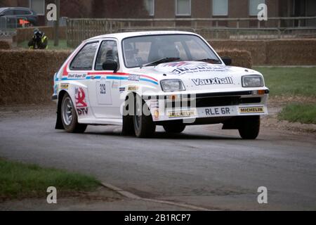 Vauxhall Chevette HSR Historisches Rallye-Auto im Race Retro Stoneleigh Park Warwickshire UK Stockfoto