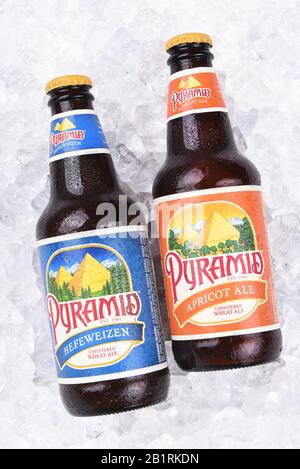 Irvine, KALIFORNIEN - 26. AUGUST 2016: Pyramide Ales on Ice. Die Pyramid Breweries, Inc. Ist ein Brauunternehmen mit Hauptsitz in Seattle, Washington. Stockfoto