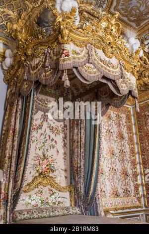 Versailles, Frankreich - 10. Juli 2019: Die Bedkammer der Königin, Schloss Versailles, Frankreich. Stockfoto