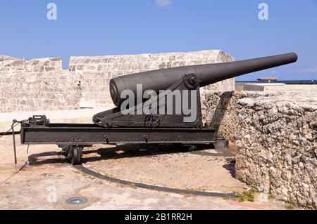 Kanone im Castillo de San Salvador de la Punta, Malecon, Havanna, Kuba, Karibik, Stockfoto