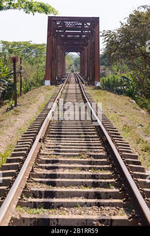 Eisenbahnbrücke, Sancti Spiritus, Kuba, Karibik, Stockfoto