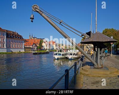 Alte Lastkran- und Ausflugsboote auf der Regitz in Bamberg, Oberfranken, Bayern, Deutschland Stockfoto