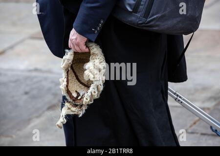 Barristen und Rechtsanwälte im rechtlichen Epizentrum der Royal Courts of Justice, The Strand, Central London, England, Großbritannien Stockfoto