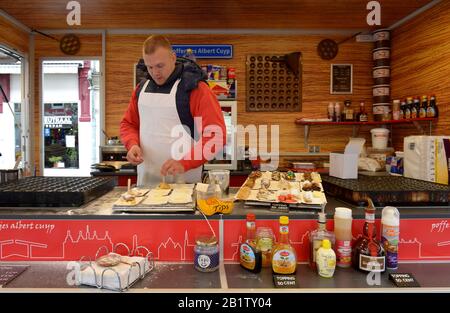 Poffertjes, Albert Cuyp Markt, Albert Cuypstraat, Amsterdam, Niederlande Stockfoto