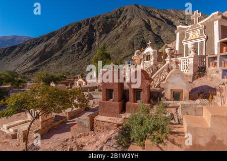 Friedhof, Purmamarca, Quebrada de Humahuaca, UNESCO-Weltkulturerbe, Provinz Jujuy, NW Argentinien, Lateinamerika Stockfoto