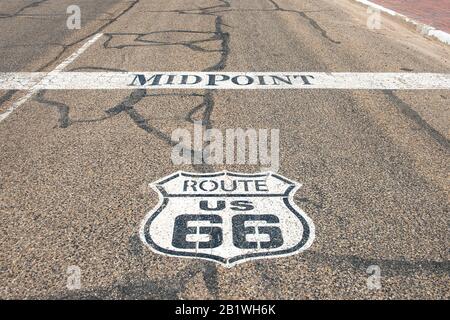 Midway Point der historischen Route 66 zwischen Chicago und Los Angeles (beide 1139 Meilen) in Adrian, Texas Stockfoto