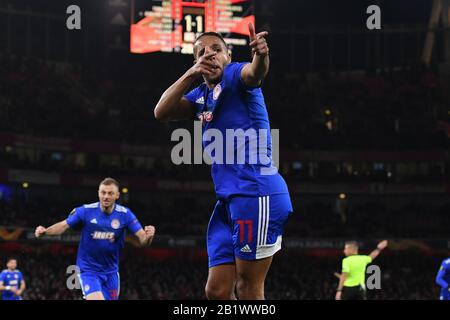 London, ENGLAND - 27. FEBRUAR Youssef El-Arabi von Olympiacos feiert, nachdem er beim UEFA Europa League-Spiel zwischen Arsenal und Olympiacos F.C. im Emirates-Stadion, London am Donnerstag, 27. Februar 2020, das zweite Tor seiner Mannschaft erzielt hat. (Credit: Ivan Yordanov   MI News)nur redaktionelle Verwendung Credit: MI News & Sport /Alamy Live News Stockfoto