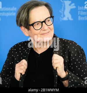 Grand Hyatt Hotel, Potsdamer Platz, Berlin, Deutschland. Februar 2020. Agnieszka Holland posiert bei CHARLATAN Photocall. Bild nach Gutschrift: Julie Edwards/Alamy Live News Stockfoto