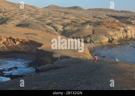 Die Wüste trifft auf die Karibik in Ojos de Agua, Cabo de la Vela, Guajira-Halbinsel, Kolumbien Stockfoto