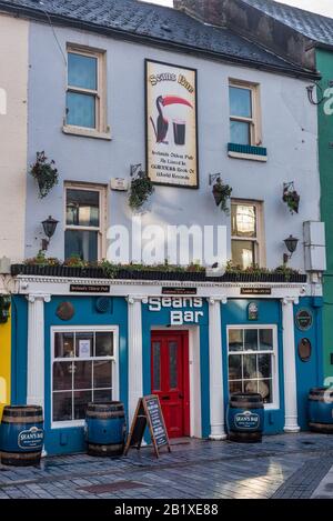 Athlone, Irland - 23. Februar 2020: Seans Bar Irlelands ältester Pub Stockfoto