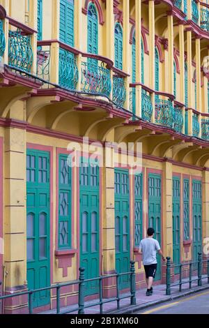 Kolonialgebäude an der Rua de Joao de Almeida, Macau, China Stockfoto