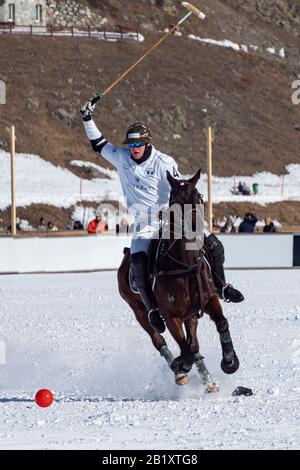 St. Moritz - 26. Januar 2020: Spielaktionen beim Snow Polo World Cup St.Moritz 2020 Stockfoto