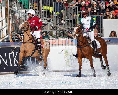 St. Moritz - 26. Januar 2020: Spielaktionen beim Snow Polo World Cup St.Moritz 2020 Stockfoto