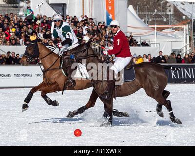 St. Moritz - 26. Januar 2020: Spielaktionen beim Snow Polo World Cup St.Moritz 2020 Stockfoto