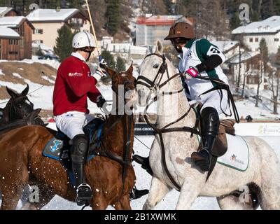 St. Moritz - 26. Januar 2020: Spielaktionen beim Snow Polo World Cup St.Moritz 2020 Stockfoto