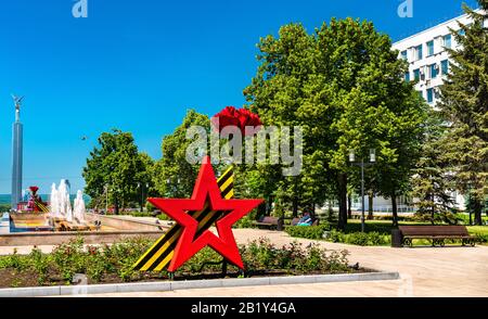 Denkmal für den Sieg im Großen Vaterländischen Krieg auf dem Ruhmplatz von Samara, Russland Stockfoto
