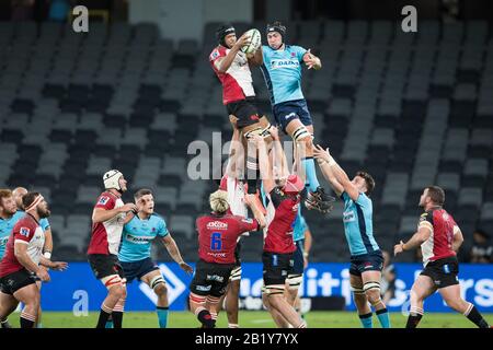 Sydney, Australien. Februar 2020. Lineout während des Super Rugby-Spiels zwischen NSW Waratahs und Emirates Lions im Bankwest Stadium, Sydney, Australien am 28. Februar 2020. Foto von Peter Dovgan. Nur redaktionelle Nutzung, Lizenz für kommerzielle Nutzung erforderlich. Keine Verwendung bei Wetten, Spielen oder einer einzelnen Club-/Liga-/Spielerpublikationen. Kredit: UK Sports Pics Ltd/Alamy Live News Stockfoto