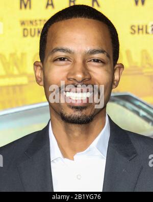 Westwood, Vereinigte Staaten. Februar 2020. Westwood, LOS ANGELES, KALIFORNIEN, USA - 27. FEBRUAR: Brandon Scales kommt bei der Premiere Von Netflix 'Spenser Confidential' am 27. Februar 2020 im Regency Village Theatre in Westwood, Los Angeles, Kalifornien, USA, an. ( Credit: Image Press Agency/Alamy Live News Stockfoto