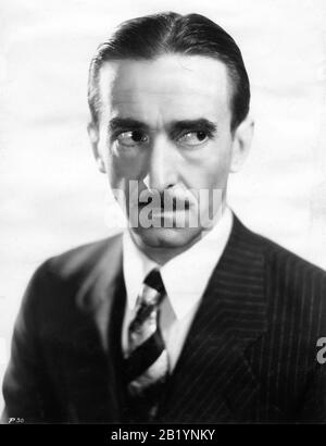 Osgood PERKINS als Johnny Lovo Publicity Portrait für SCARFACE 1932 Regisseure HOWARD HAWKS und RICHARD ROSSON Roman Armitage Trail Screen Story Ben Hecht Produzent Howard Hughes The Caddo Company/United Artists Stockfoto