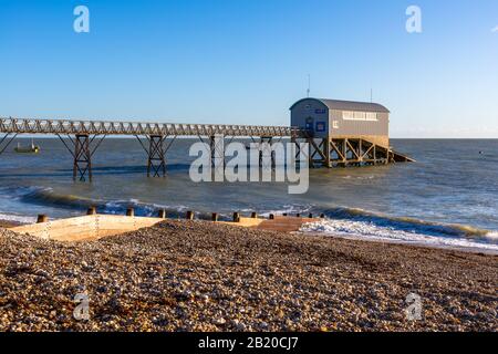 SELSEY BILL, SUSSEX/UK - 1. JANUAR: Selsey Bill Lifeboat Station in Selsey am 1. Januar 2013 Stockfoto